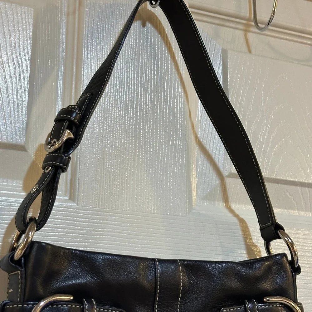 Coach Soho Black‎ Leather Small Hobo Bag White Contrast Stitch G05D-1453